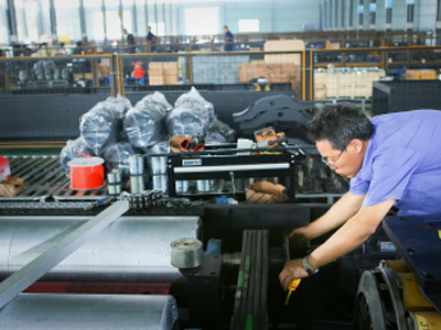 Motor vehicle detection equipment
